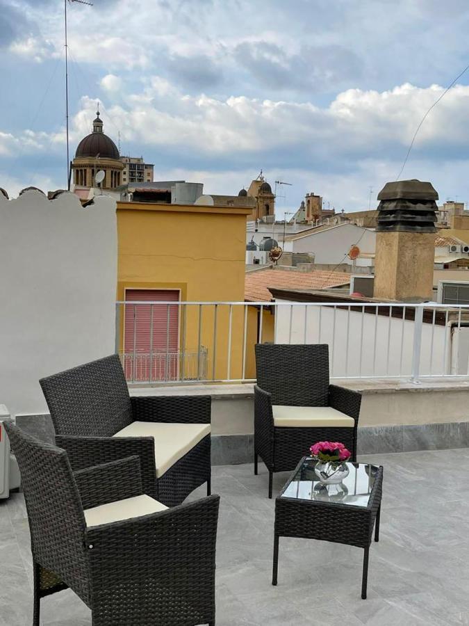 Casa Vacanze Al Trenta3 Марсала Экстерьер фото